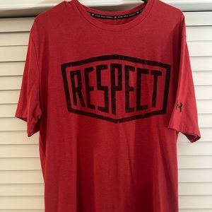 Used Men's XL Under Armour Project Rock t-shirt. Smoke Free home.